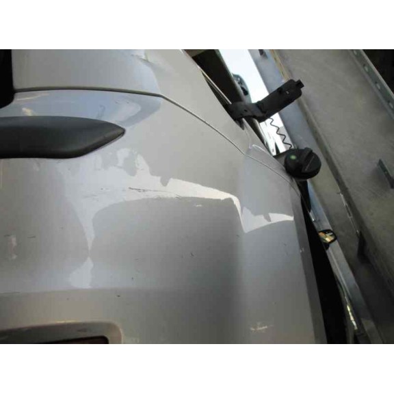 ford focus berlina (cap) del año 2004