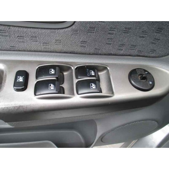 kia rio del año 2004