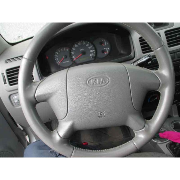 kia rio del año 2004