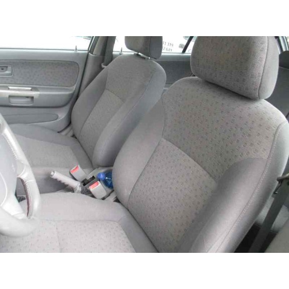 kia rio del año 2004