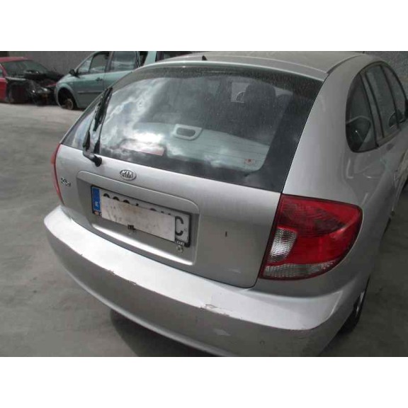 kia rio del año 2004