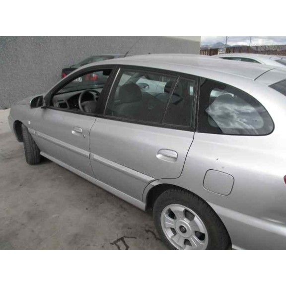 kia rio del año 2004