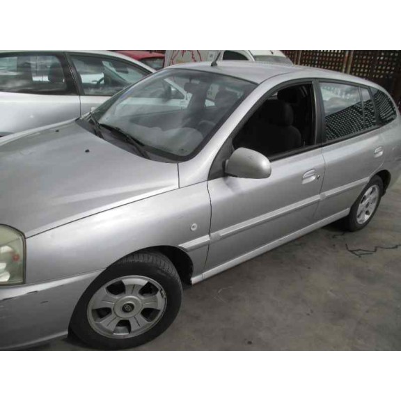 kia rio del año 2004