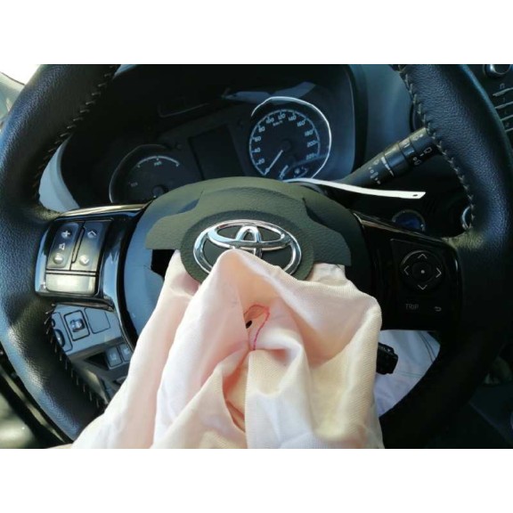 toyota yaris del año 2018