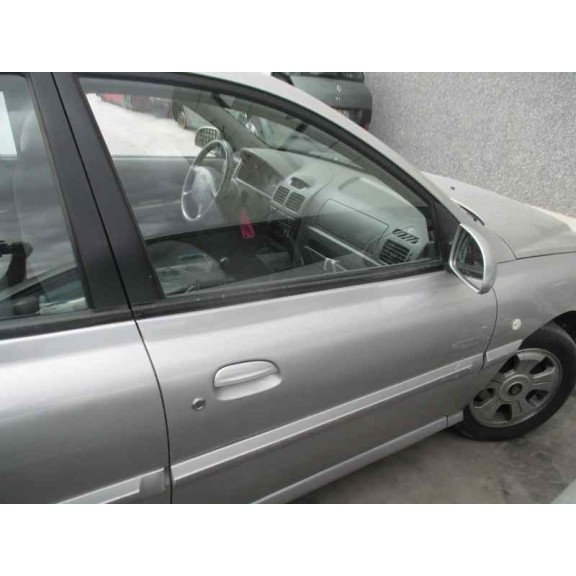 kia rio del año 2004