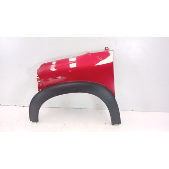 ALETA DELANTERA IZQUIERDA YQ00049180 