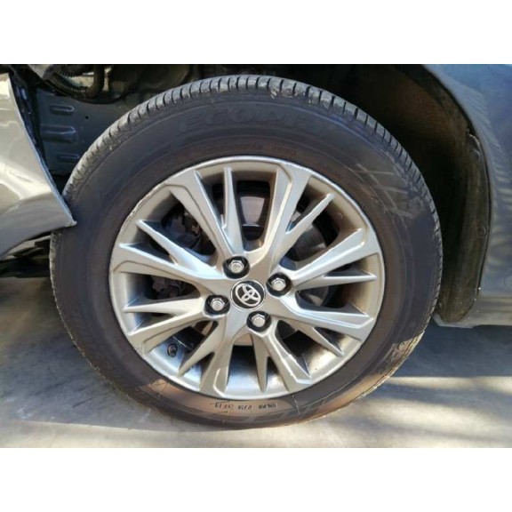 toyota yaris del año 2018