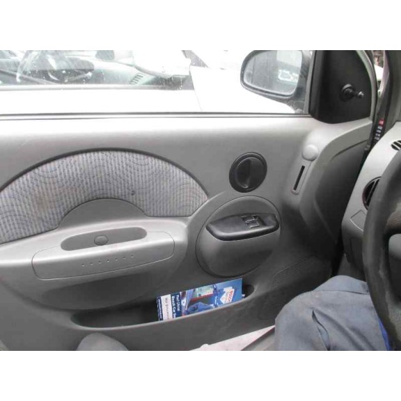 daewoo kalos del año 2004