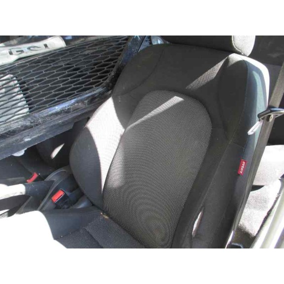 seat ibiza (6j5) del año 2009