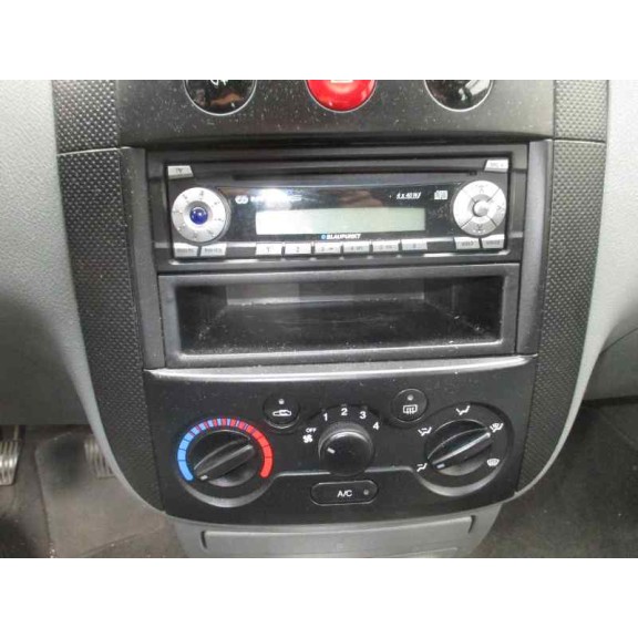 daewoo kalos del año 2004