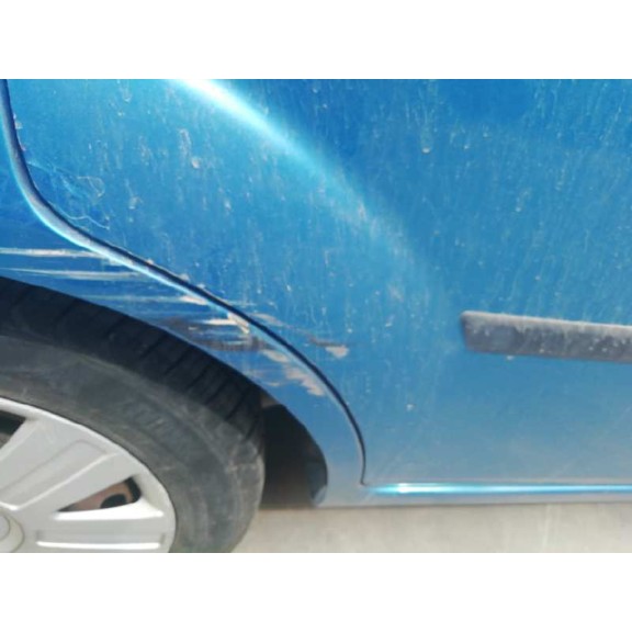 ford fiesta (cbk) del año 2004