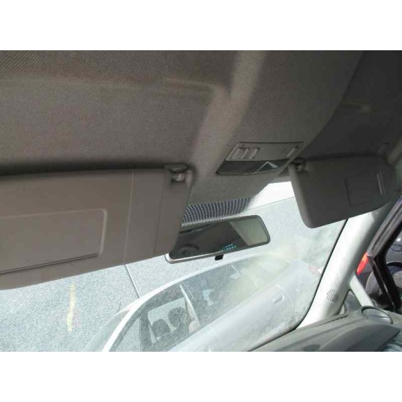 seat ibiza (6j5) del año 2009