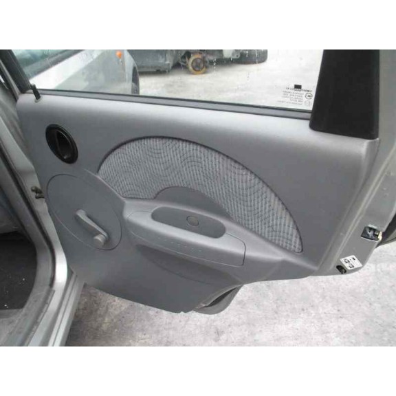 daewoo kalos del año 2004