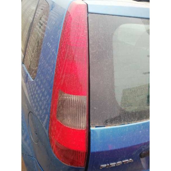 ford fiesta (cbk) del año 2004