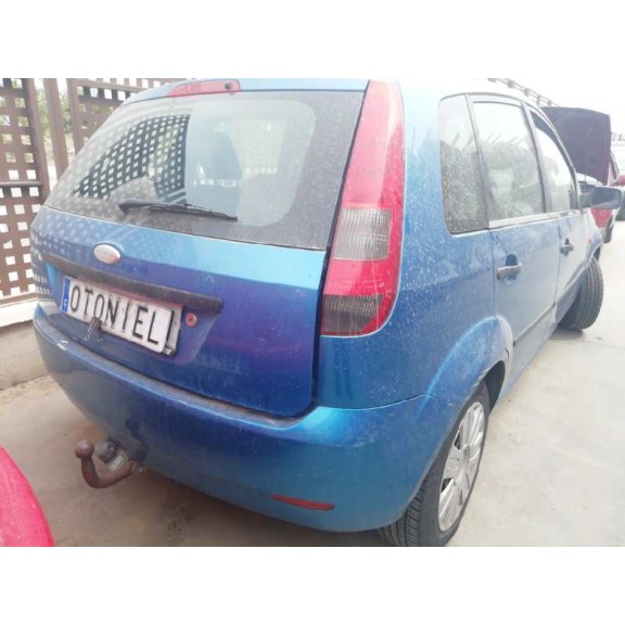 ford fiesta (cbk) del año 2004