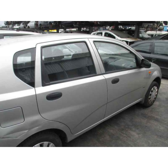daewoo kalos del año 2004