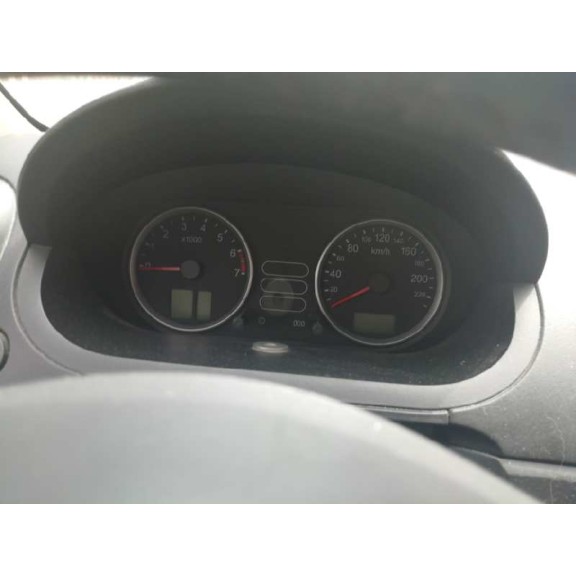 ford fiesta (cbk) del año 2004