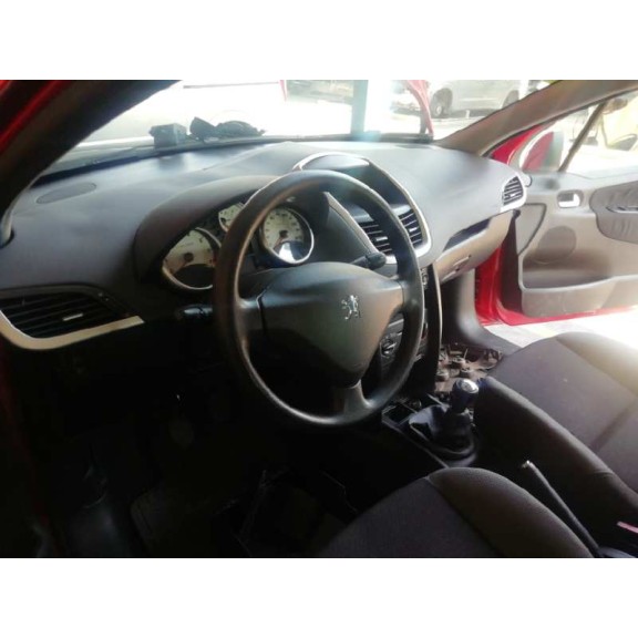 peugeot 207 del año 2007