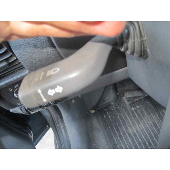 opel corsa c del año 2002