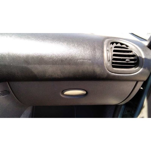 citroën xsara picasso del año 2000