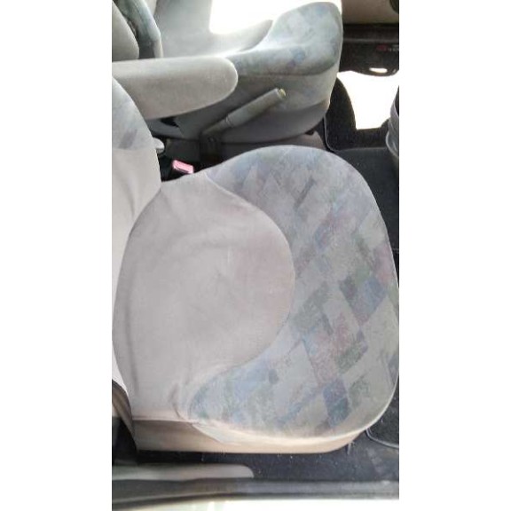 citroën xsara picasso del año 2000