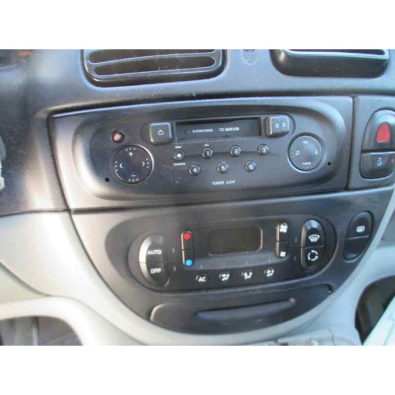 renault scenic rx4 (ja0) del año 2001