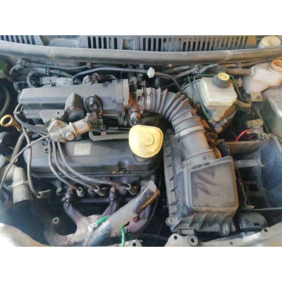 ford ka (ccq) del año 2000