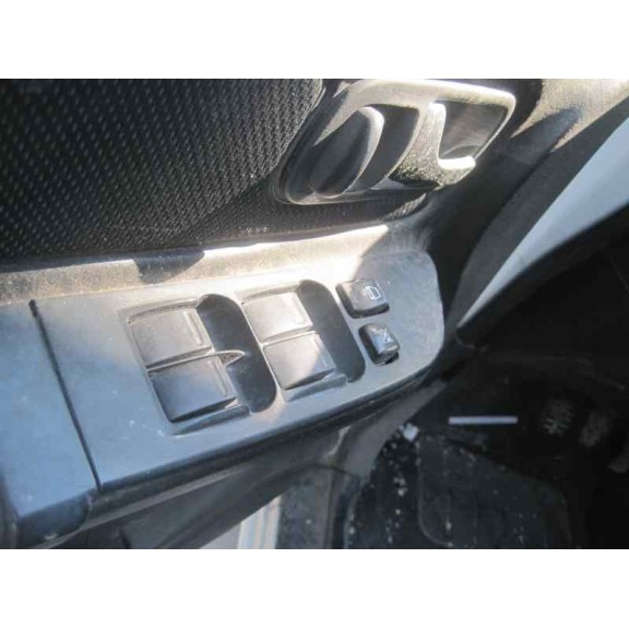 nissan terrano/terrano.ii (r20) del año 2004