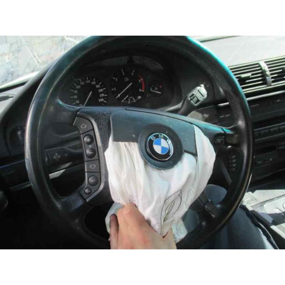 bmw serie 5 berlina (e39) del año 2001