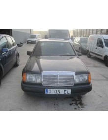 mercedes-benz clase e (w124) berlina del año 1992 2