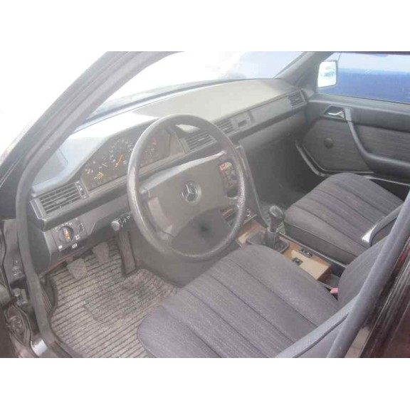 mercedes-benz clase e (w124) berlina del año 1992