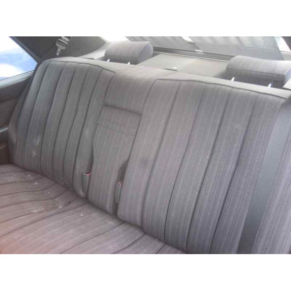 mercedes-benz clase e (w124) berlina del año 1992