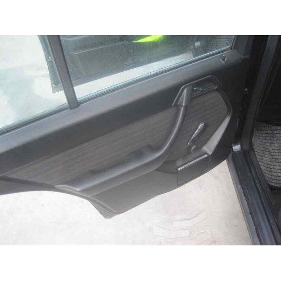 mercedes-benz clase e (w124) berlina del año 1992