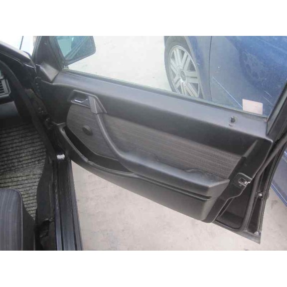 mercedes-benz clase e (w124) berlina del año 1992