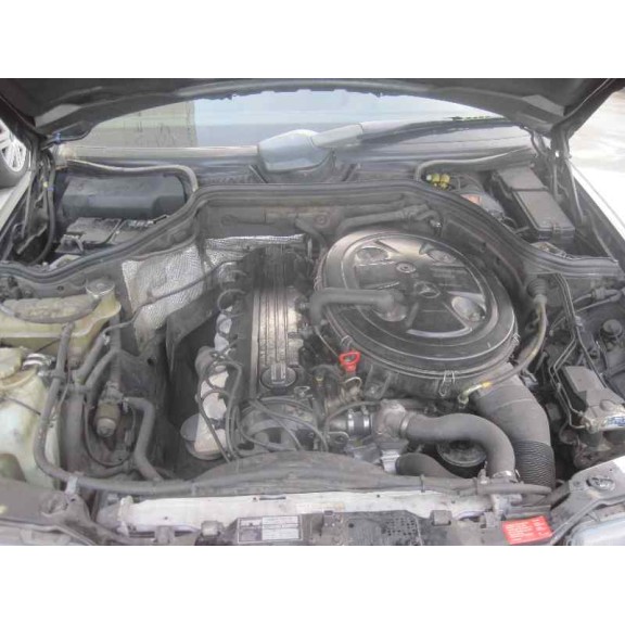 mercedes-benz clase e (w124) berlina del año 1992