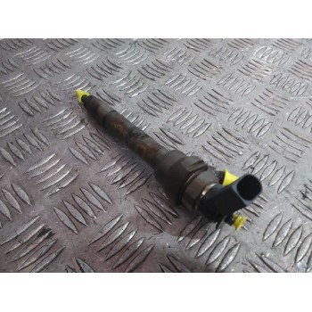 Recambio de inyector para bmw serie 1 berlina (e81/e87) 116d referencia OEM IAM 779844604  
