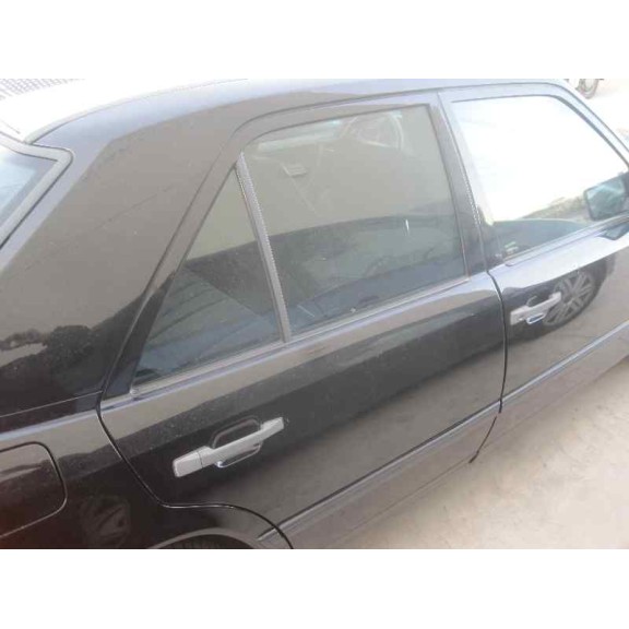 mercedes-benz clase e (w124) berlina del año 1992