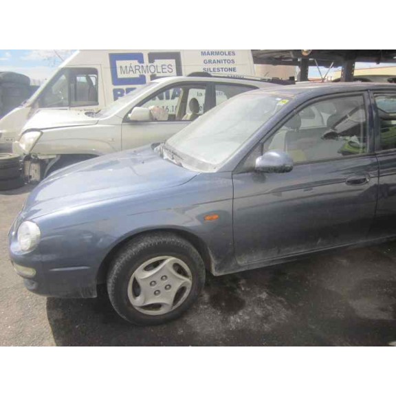 kia shuma ii del año 2001