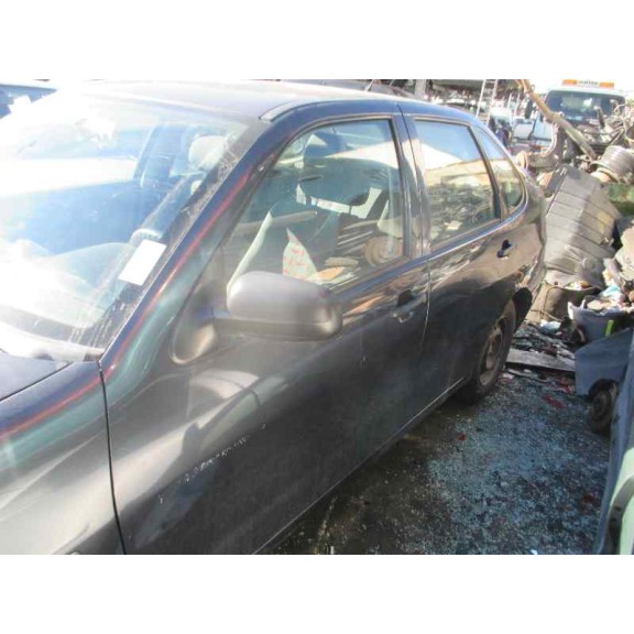 seat cordoba berlina (6k2) del año 2000