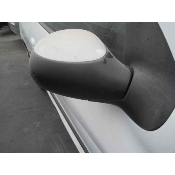 peugeot 206 berlina del año 2005