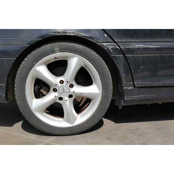 mercedes-benz clase c (w203) berlina del año 2004