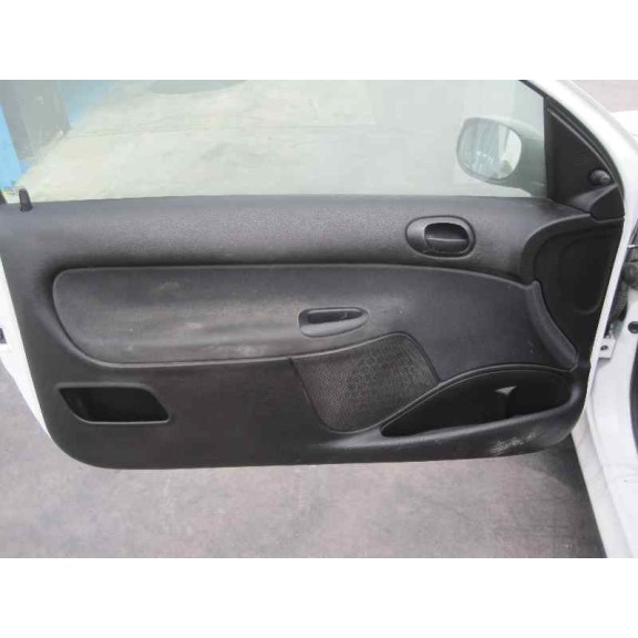 peugeot 206 berlina del año 2005