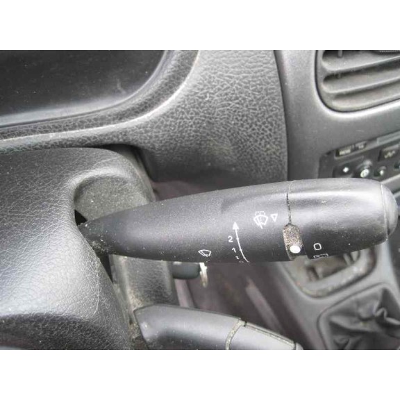 peugeot 206 berlina del año 2005