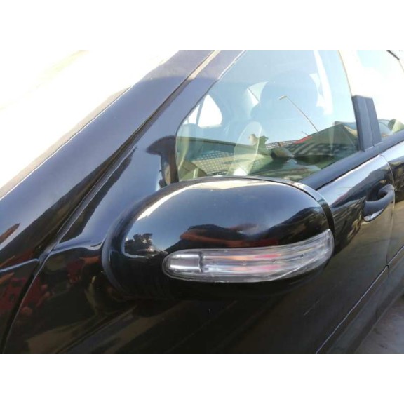 mercedes-benz clase c (w203) berlina del año 2004