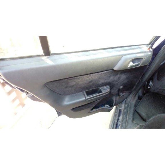 opel astra g berlina del año 2000