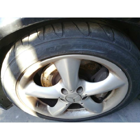 mercedes-benz clase c (w203) berlina del año 2004