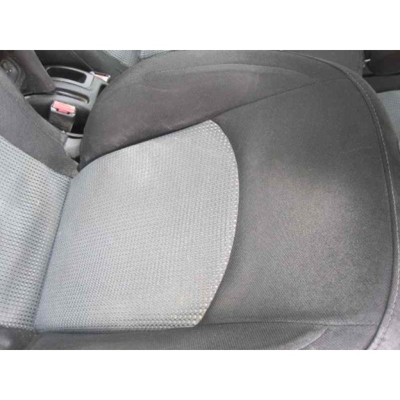 peugeot 206 berlina del año 2005