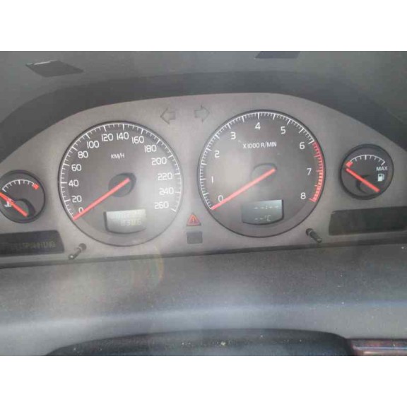 volvo s80 berlina del año 2000