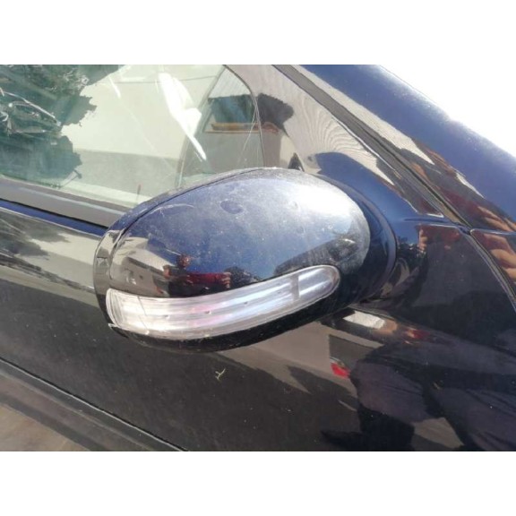 mercedes-benz clase c (w203) berlina del año 2004