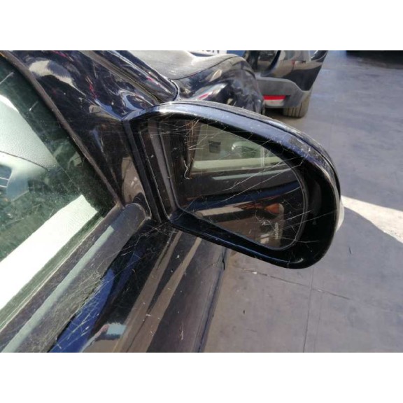 mercedes-benz clase c (w203) berlina del año 2004